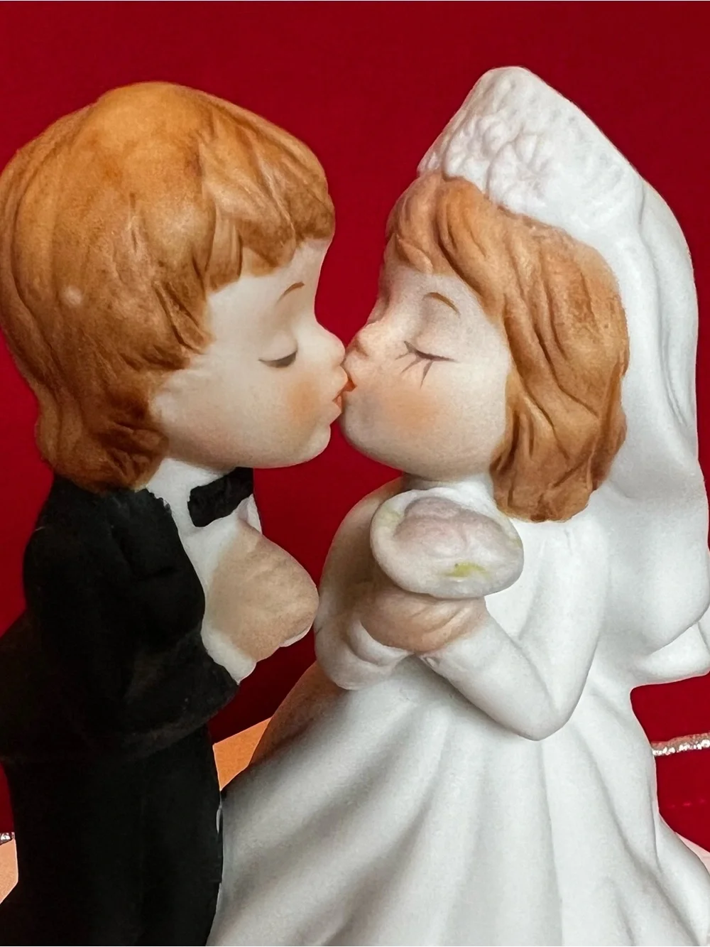 Lefton - Wedding Cake Topper Bride and Groom Figurine in White and Black